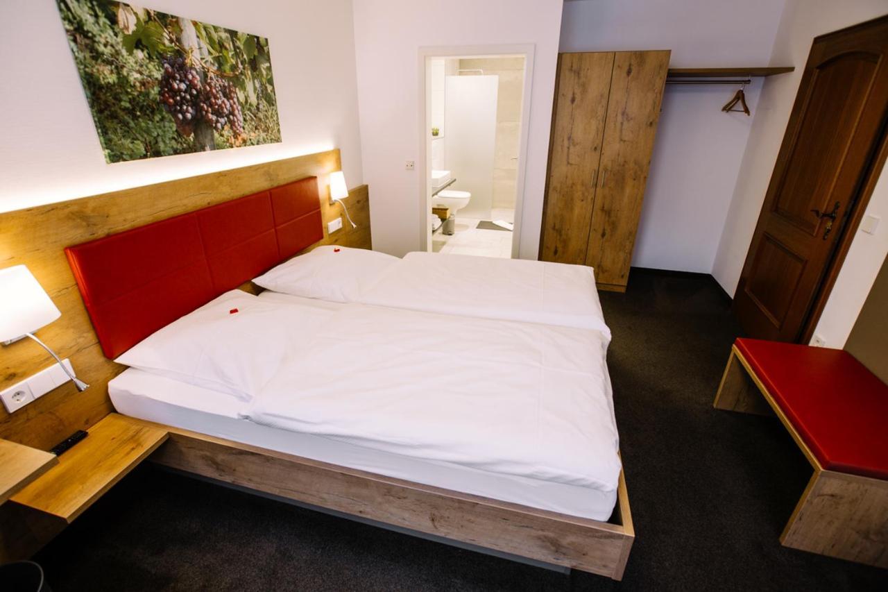 Hotel Restaurant Lamm Rosswag Vaihingen an der Enz Eksteriør bilde