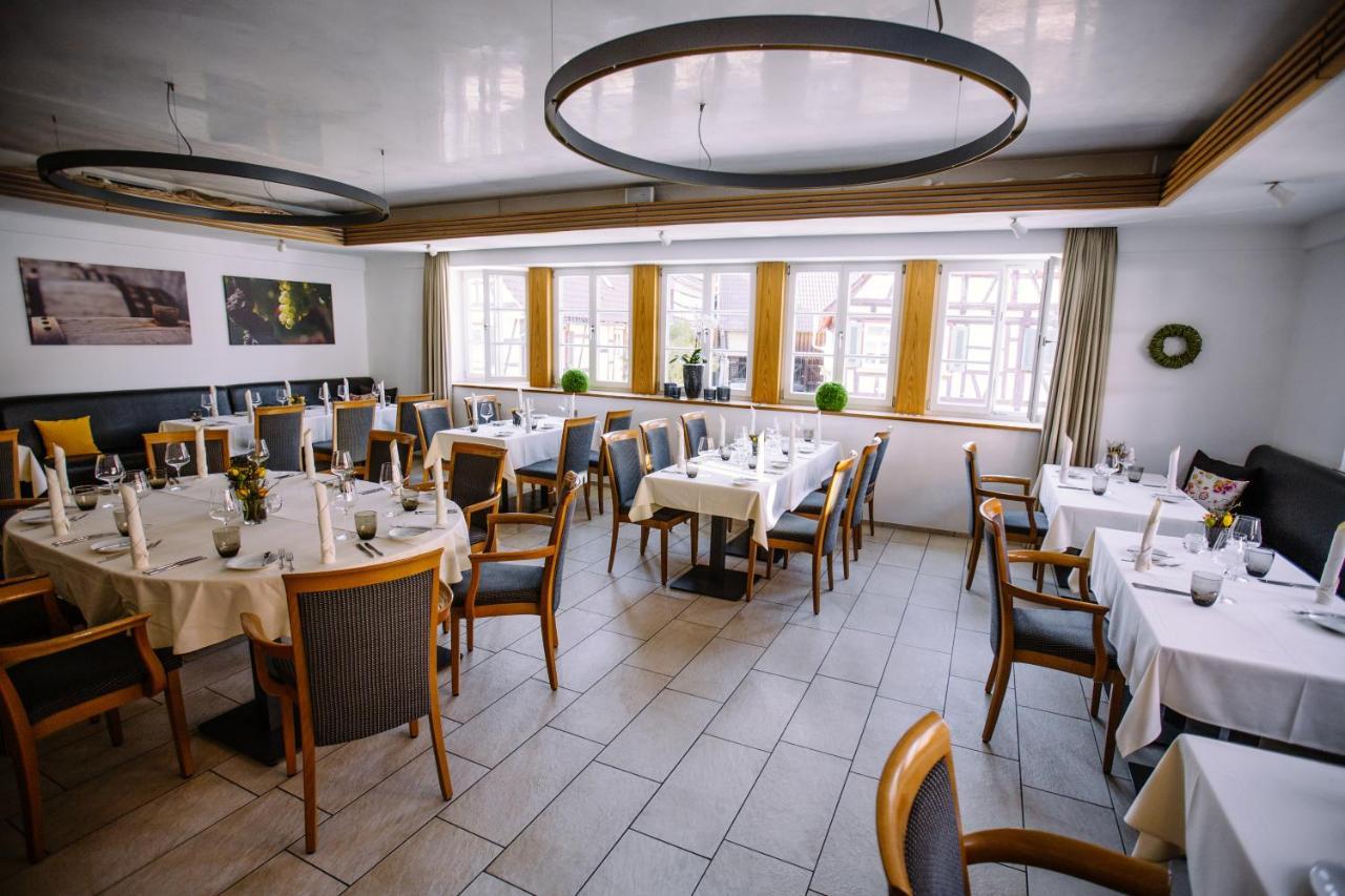 Hotel Restaurant Lamm Rosswag Vaihingen an der Enz Eksteriør bilde