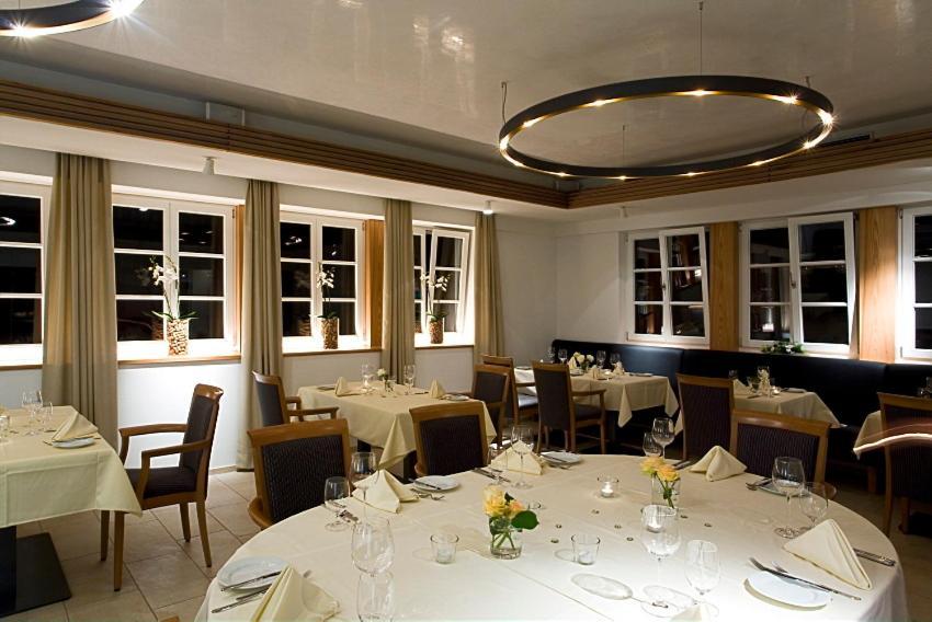 Hotel Restaurant Lamm Rosswag Vaihingen an der Enz Eksteriør bilde